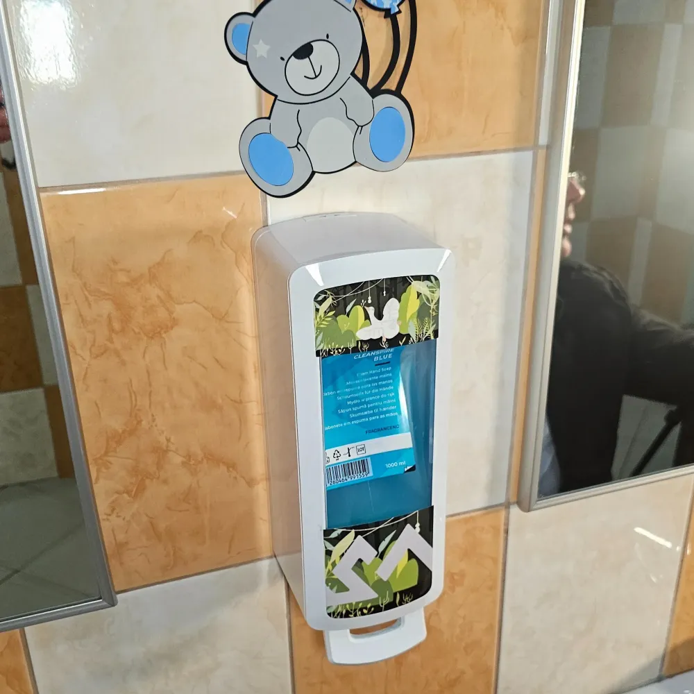 Jemné penové mydlo Cleanspire Mild 2 x 1000 ml + manuálny dávkovač DENALI-M cierny ROIN 1.png